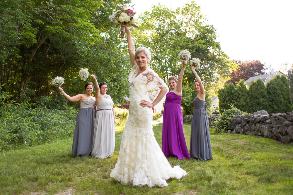 picture of the bridal party!